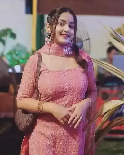 Call Girls Mhow Cash On Delivery
